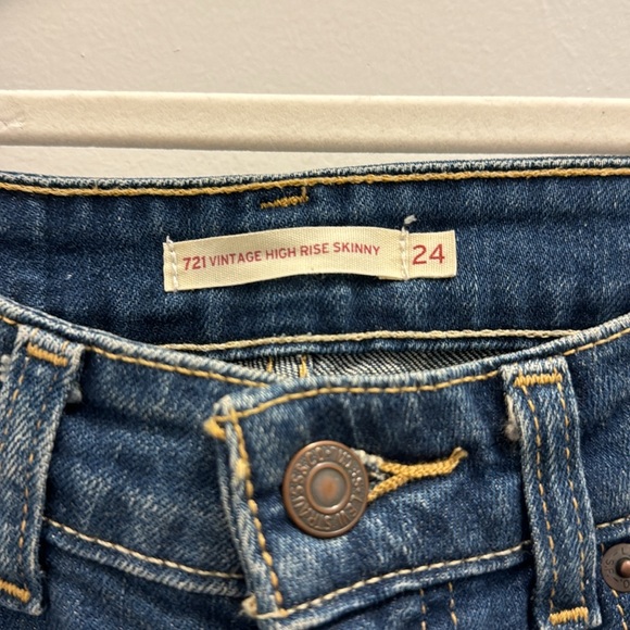 Levi’s 721 Vintage High Rise Skinny - Picture 5 of 5